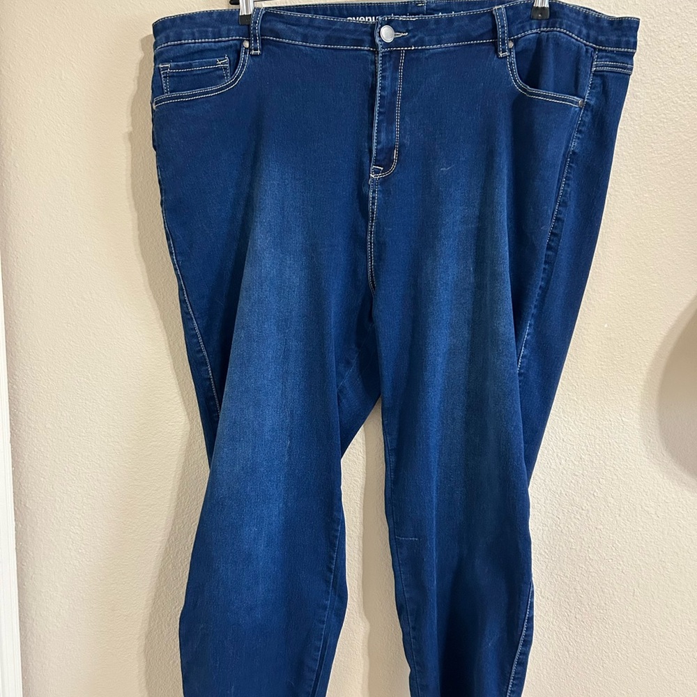Avenue Women's Blue Jeans